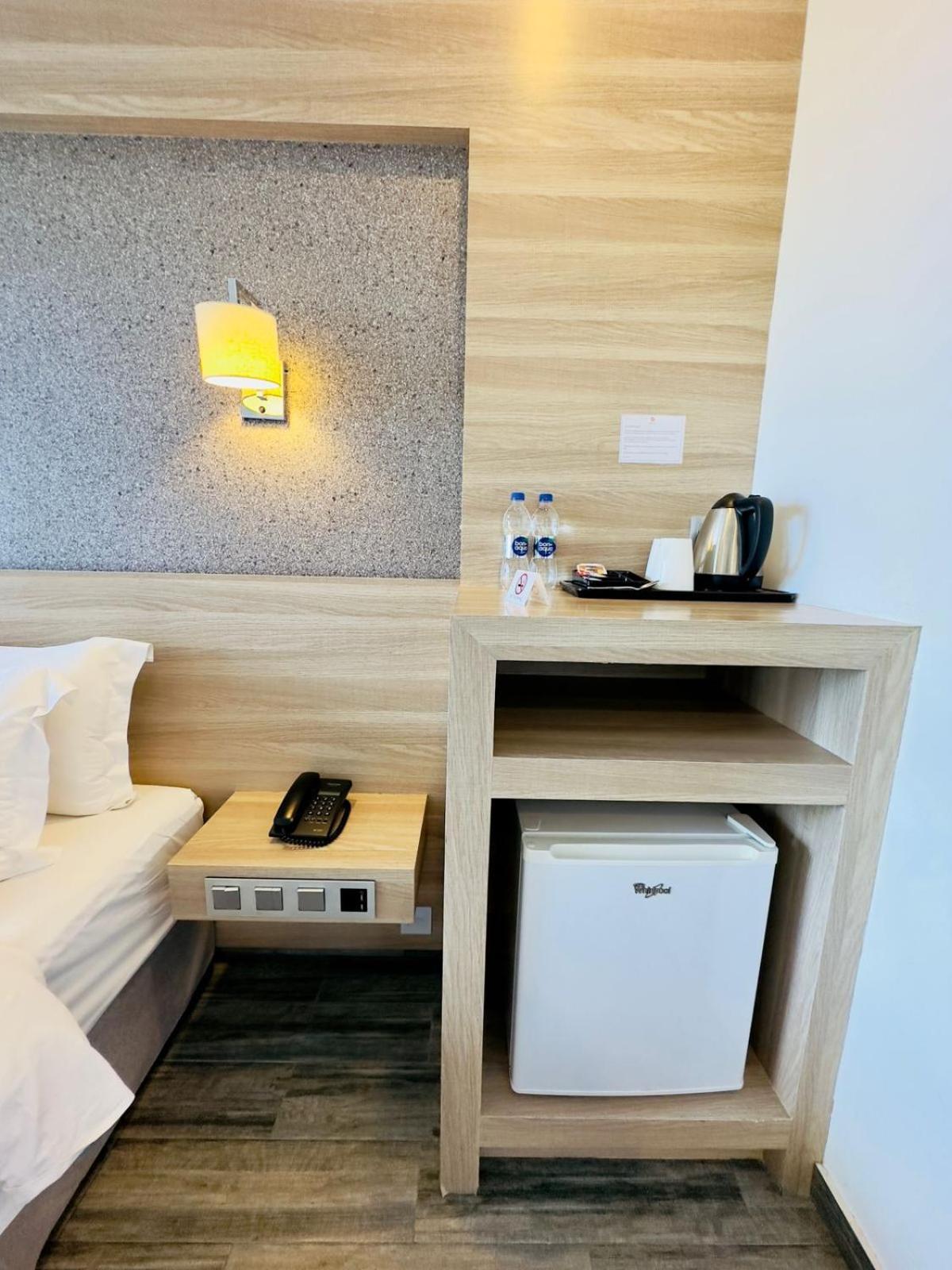 Kaani Grand Seaview 4* Maafushi