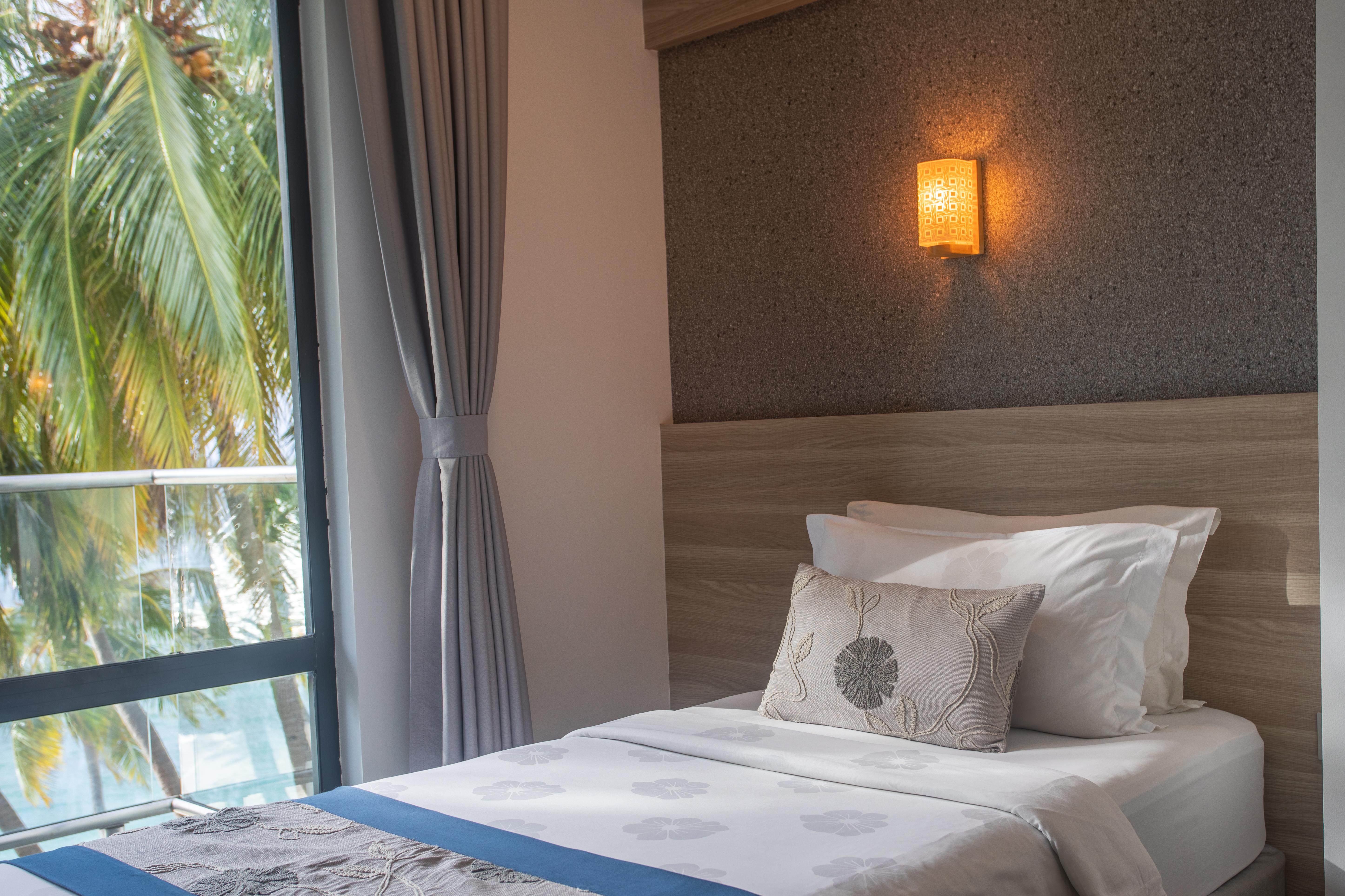 Hotel Kaani Grand Seaview 4*