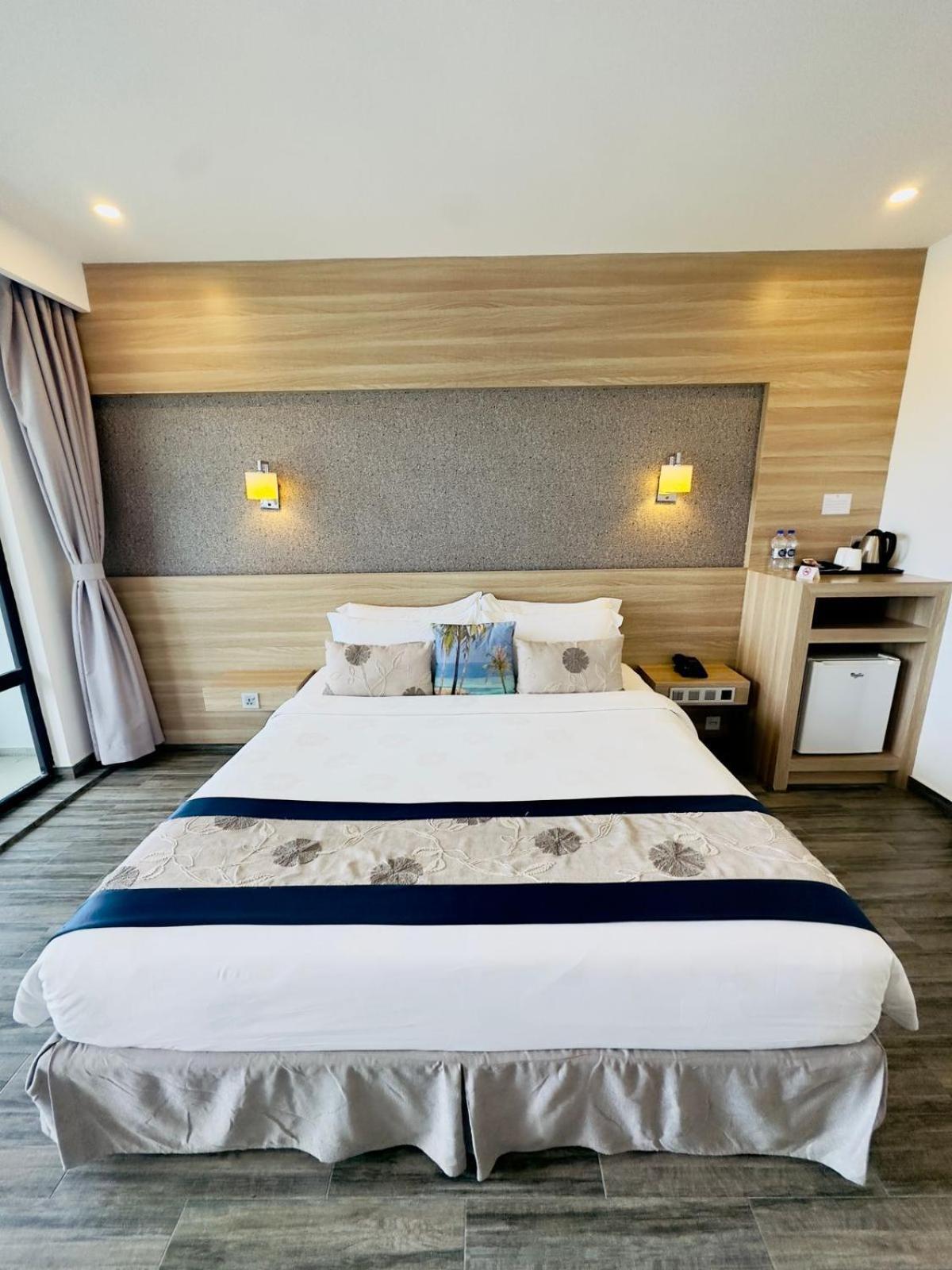 Kaani Grand Seaview Hotel Maafushi
