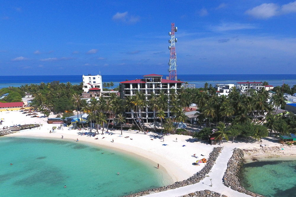 Hotel Kaani Grand Seaview 4*